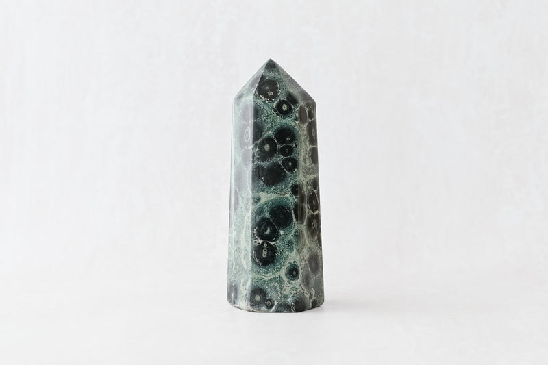 Large Kambaba Jasper Tower