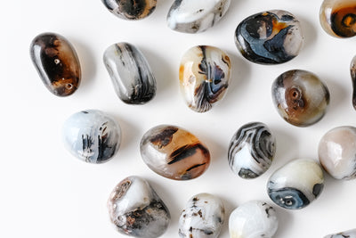 Neutral Agate Tumbled Stone