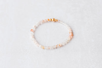 4mm Flower Agate Gold Luxe Bracelet