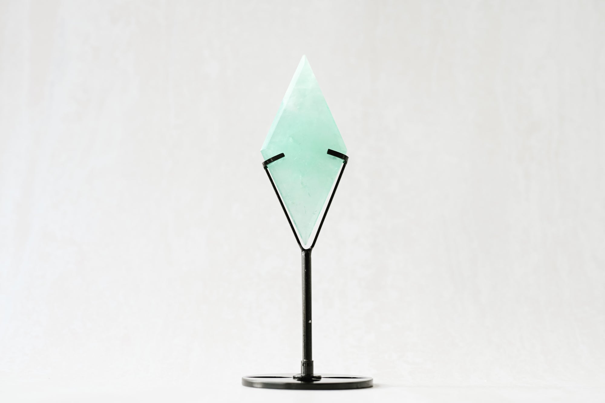 Green Fluorite Diamond on Stand 02
