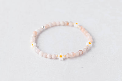 4mm Flower Agate with Multiple Daisy Charms Luxe Bracelet