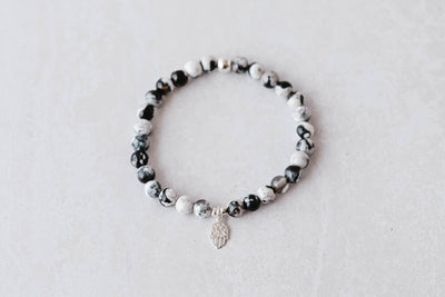 6mm Orca Agate with Hamsa Charm Luxe Bracelet