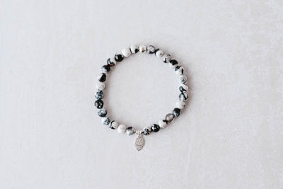 6mm Orca Agate with Hamsa Charm Luxe Bracelet