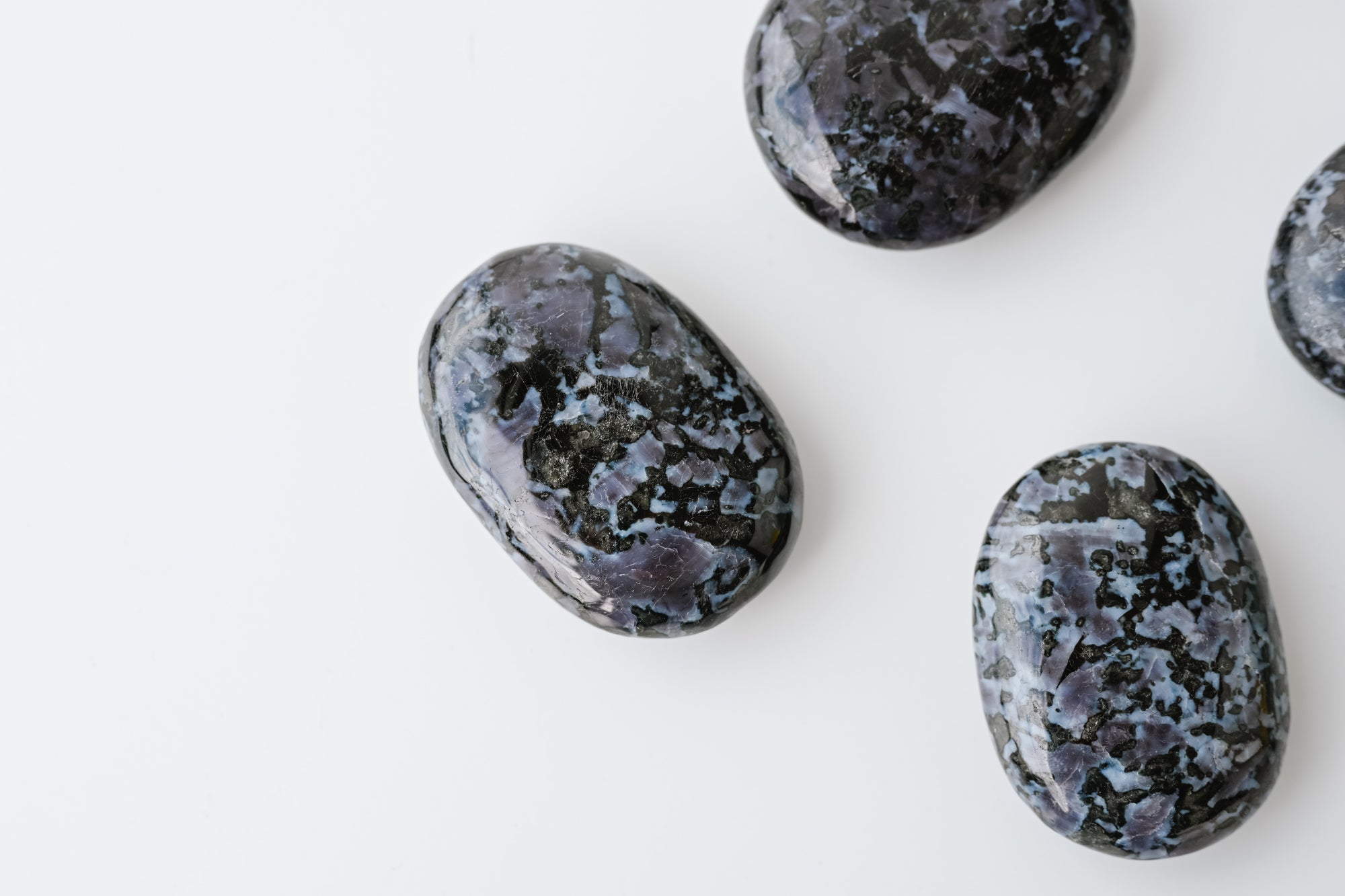 Indigo Gabbro Palm Stone