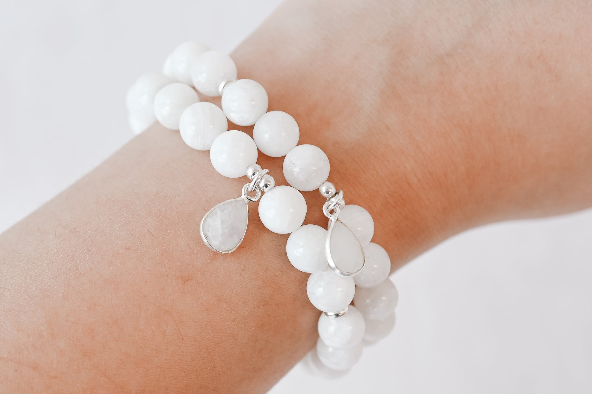 Moonstone bracelet meaning discount