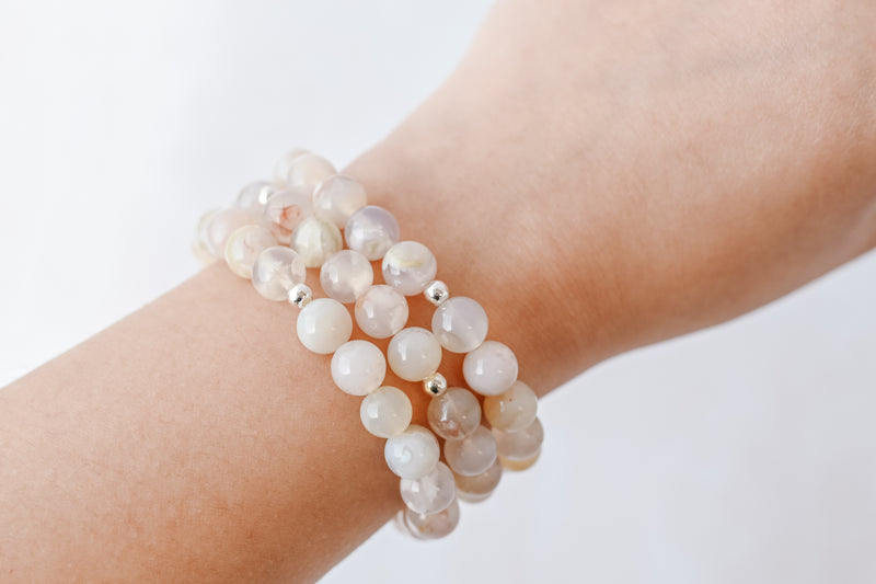 8mm Flower Agate Bracelet