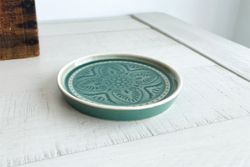 Small Thyme Debossed Stoneware Dish