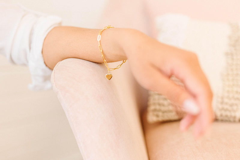 Thick Gold Connection Bracelet with Heart - Catalyst & Co