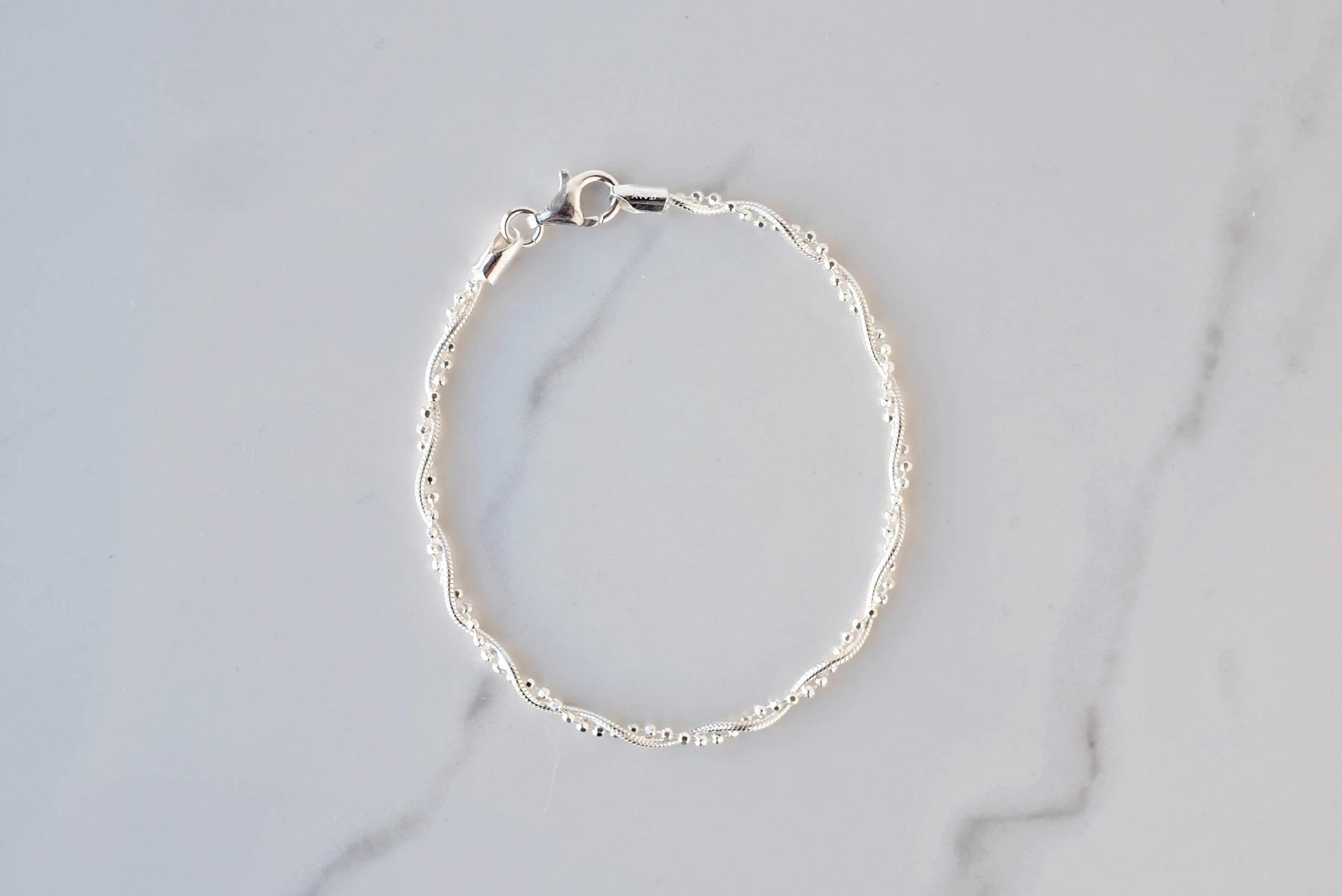 Twirl Chain Bracelet - Catalyst & Co
